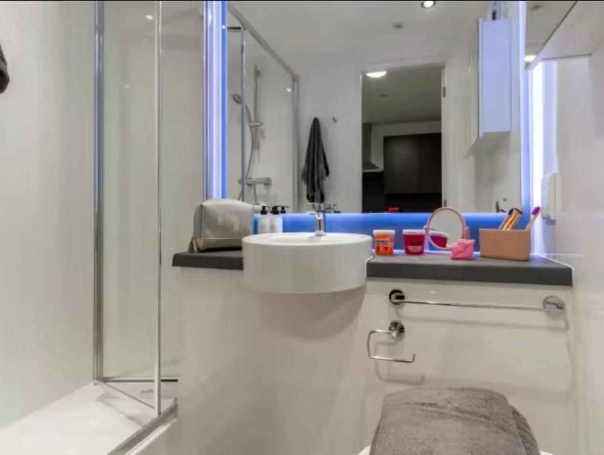 Modern Rooms In Wembley, Sk London Kültér fotó